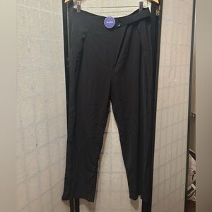 SWEATYROCKS NWT Lightweight Pleated Front Detail Pants